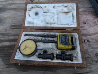 NSK Japan Micrometer Mfg. Co. 1.0" 0.001" Dial Bore Gauge Set in Original Box