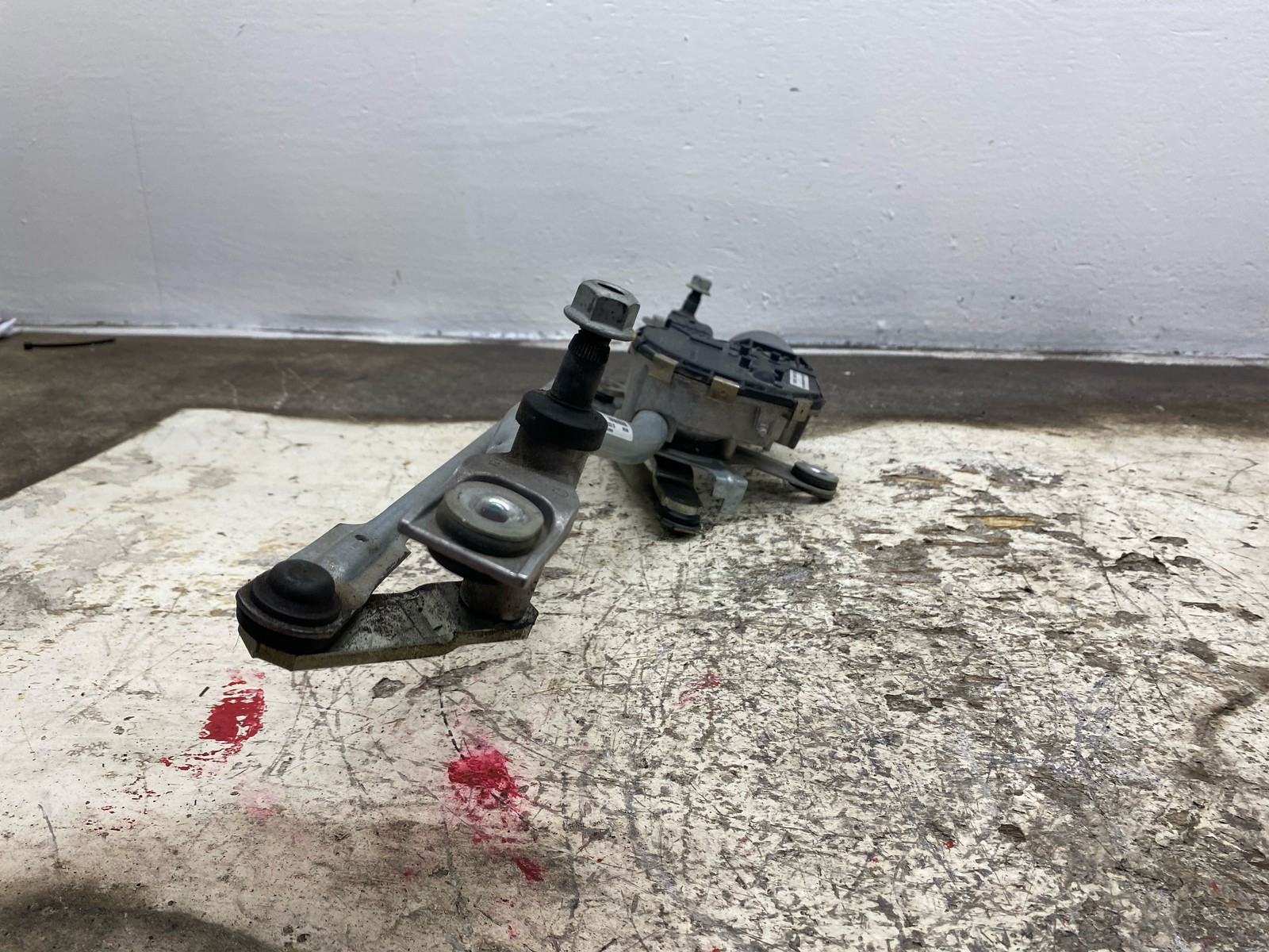 2010-2020 BENTLEY MULSANNE OEM FRONT WINDSHIELD WIPER MOTOR TRANSMISSION LINKAGE