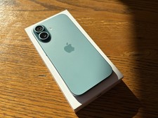 Apple iPhone 16 256GB Teal Perfect Screen Pristine Condition 95% Battery