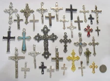 vintage assorted Christian catholic crucifix cross religious items lot EL1157