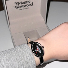 Vivienne Westwood Medal VV019BK