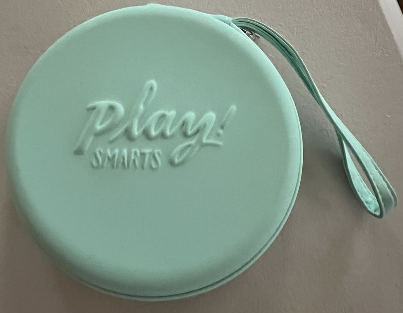 New Play! Smarts by Sephora Round Beauty Limited Green Beauty Cosmetic Case