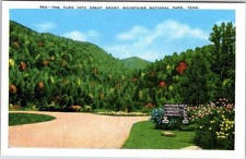 Postcard ROAD SCENE Great Smoky Mountains National Park Tennessee TN f/01 AL0917