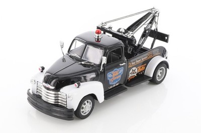 1953 Chevy Tow Truck, Black - Welly 22086S/4D - 1/24 scale Diecast Model Toy Car