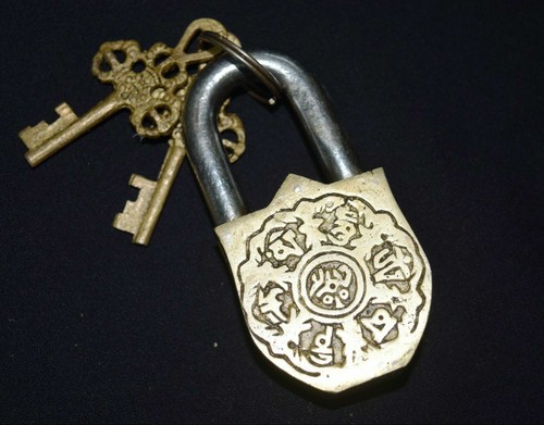 Brass Padlock With 02 Keys Girl Holding Dolphin Handmade Engraving Lock GK524 - Picture 5 of 11