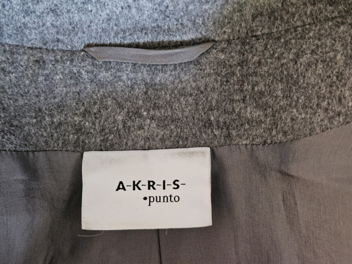Akris Punto Size 6 Wool & Angora Gray Belted Blazer Grey
