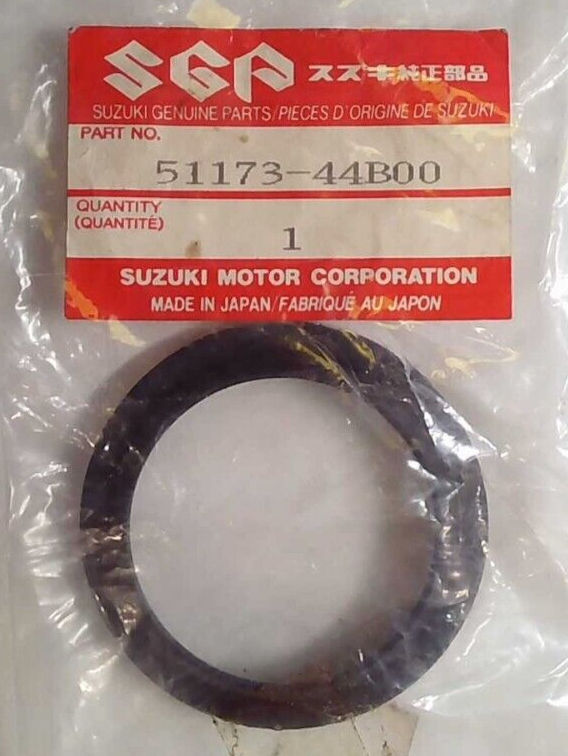Set Of (2) Suzuki Front Fork Dust Seals – OEM Replacements #51173-14F00 – Made In Italy