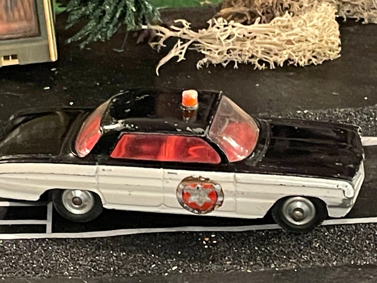 Picture 1 of 6