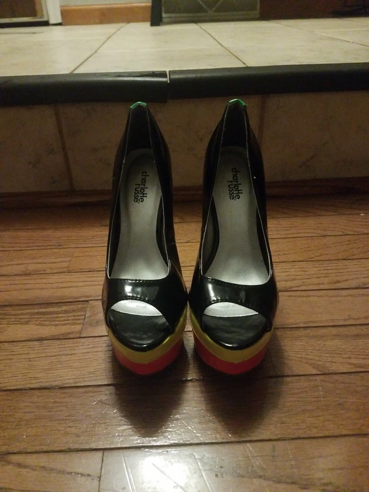 Tacones de aguja Charlotte Russe 6" multicolor geométrico rosa verde amarillo negro Foto 2 de 4