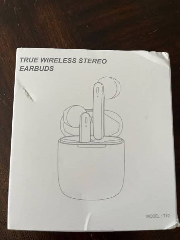 TRUE WIRELESS STEREO EARBUDS