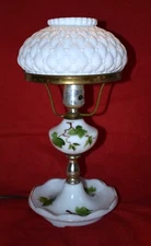 VINTAGE WHITE HAND PAINTED BOUDOIR TABLE LAMP 1953
