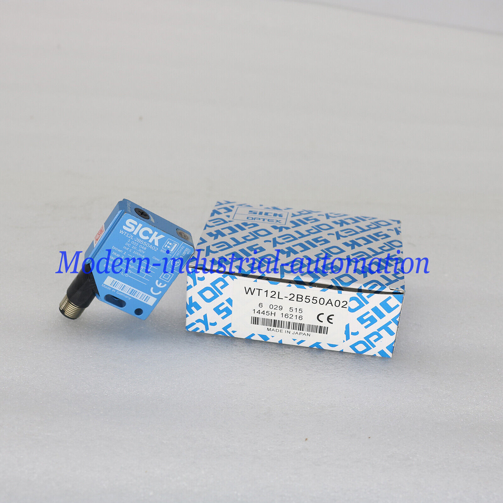 ONE NEW Photoelectric Sensor WT12L-2B550A02 #F22