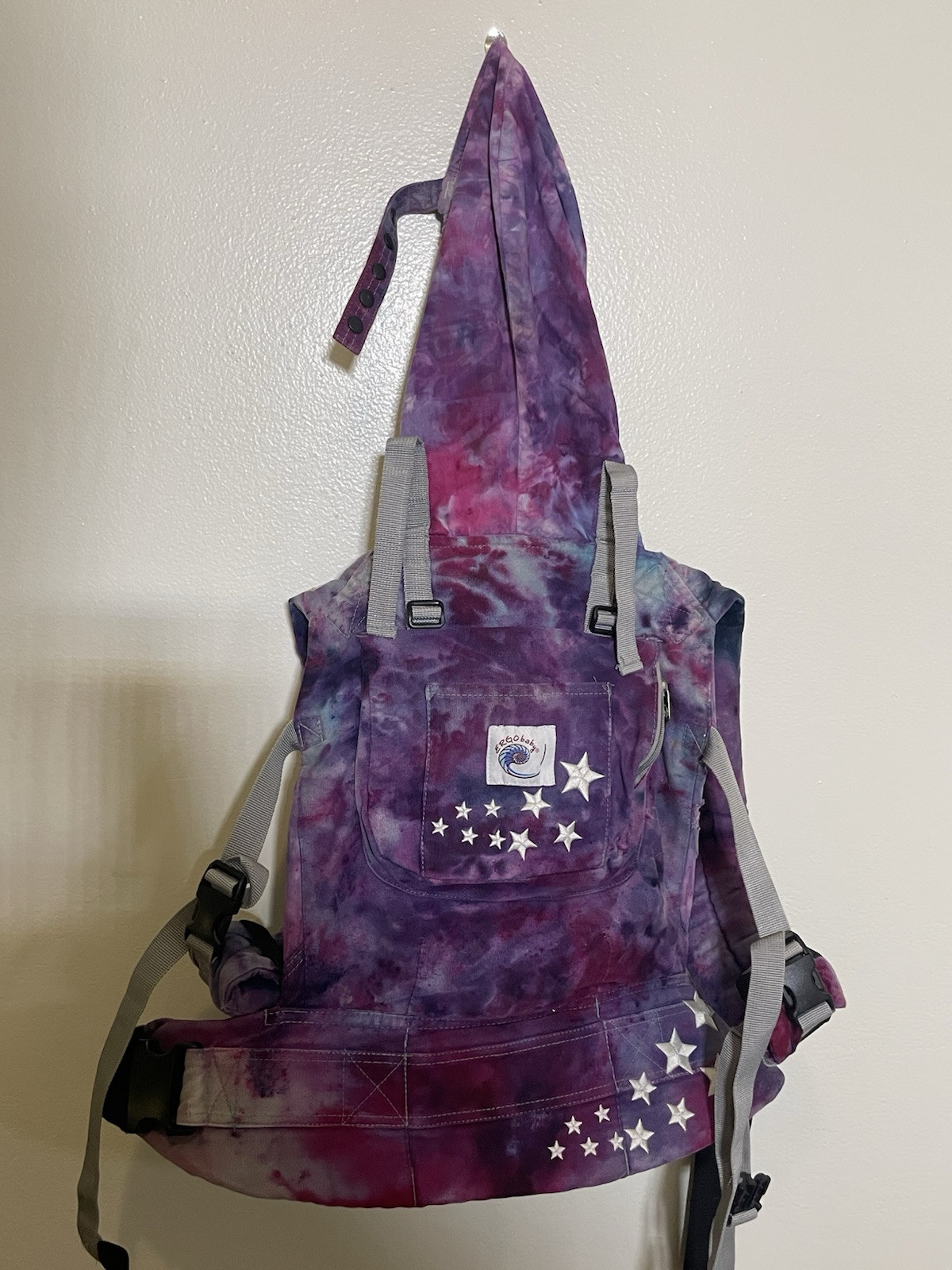 ERGOBABY Galaxy Tie-Dye Embroidered Stars Baby Carrier