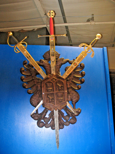 SPANISH COAT OF ARMS w/ SWORDS  LIFE SIZE 53'' X 36'' CARVED WOOD TOLEDO  SPAIN