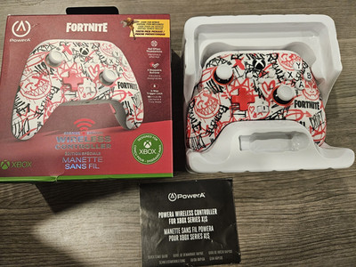 Fortnite Special Edition WIRELESS Controller Xbox One S/X LIMITED