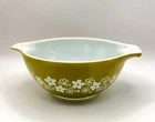 VTG Pyrex Green Spring Blossom "Crazy Daisy" 1-1/2 qt Cinderella Mixing Bowl 442
