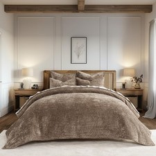 EverGrace Stripe Channel Luxury Velvet Quilt Set King Size, Mocha Brown