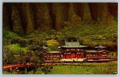 Postcard - Byodo-in, Oahu's Unique Valley Of The Temples, Hawaii