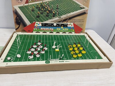 Vtg 1960s Tudor NFL Electric Football Game Orig Box-Parts or