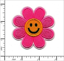 24 Pcs Embroidered Iron on patches Smile Face Pink Daisy Flower 67mm AP022dA1