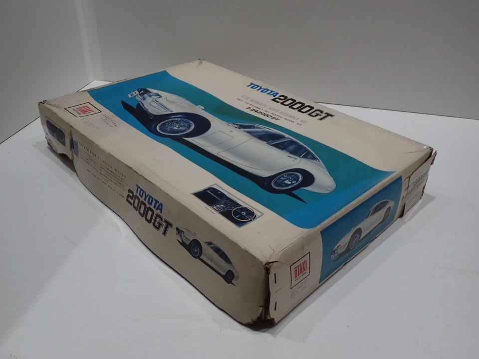 OTAKI TOYOTA 2000 GT MODEL KIT SCALA 1:16 CON SCATOLA VINTAGE (3S) - Immagine 2 di 4