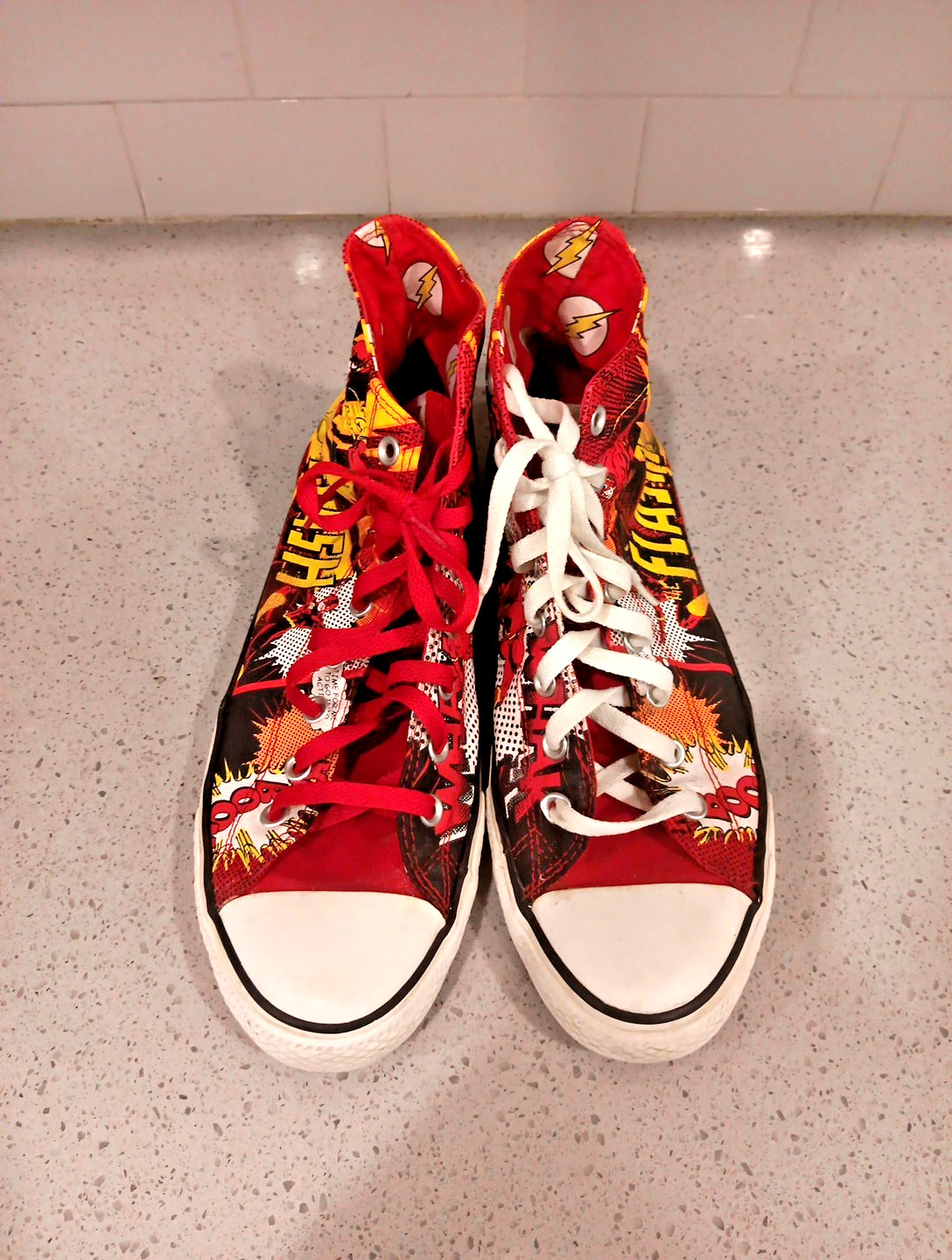 Converse All Star Chuck Taylor DC Comics The Flash Men’s Size 12 thumbnail 6