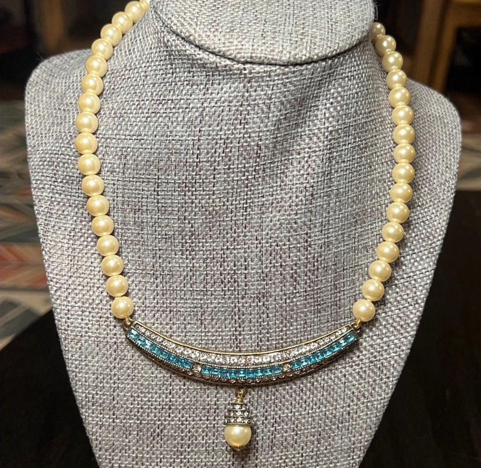 Collar De Colección Heidi Daus Firmado Perla Gota Azul Cristal Transparente Estrás Acentos Foto 3 de 4