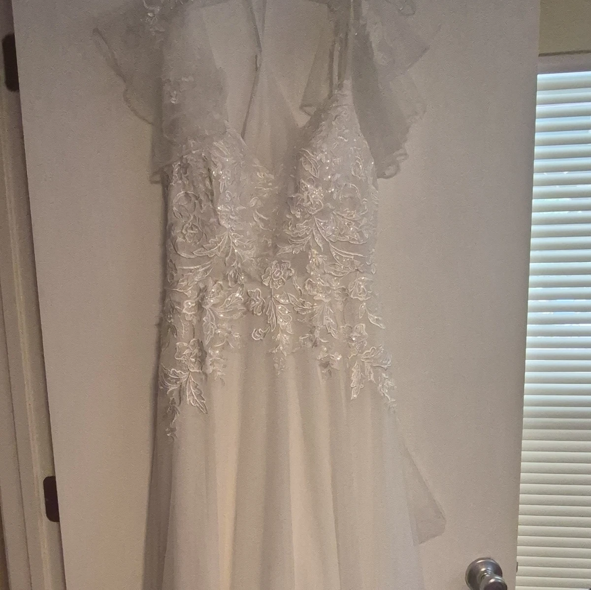 6 Women's Size Wedding Dresses for sale - eBay 6 Women's Size Wedding Dresses for sale - eBay