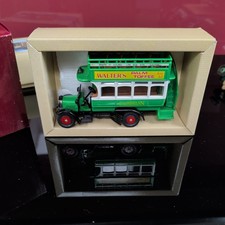 Corgi Classics Diecast C858/3 - Thornycroft Bus - Walter's Palm Toffee Green