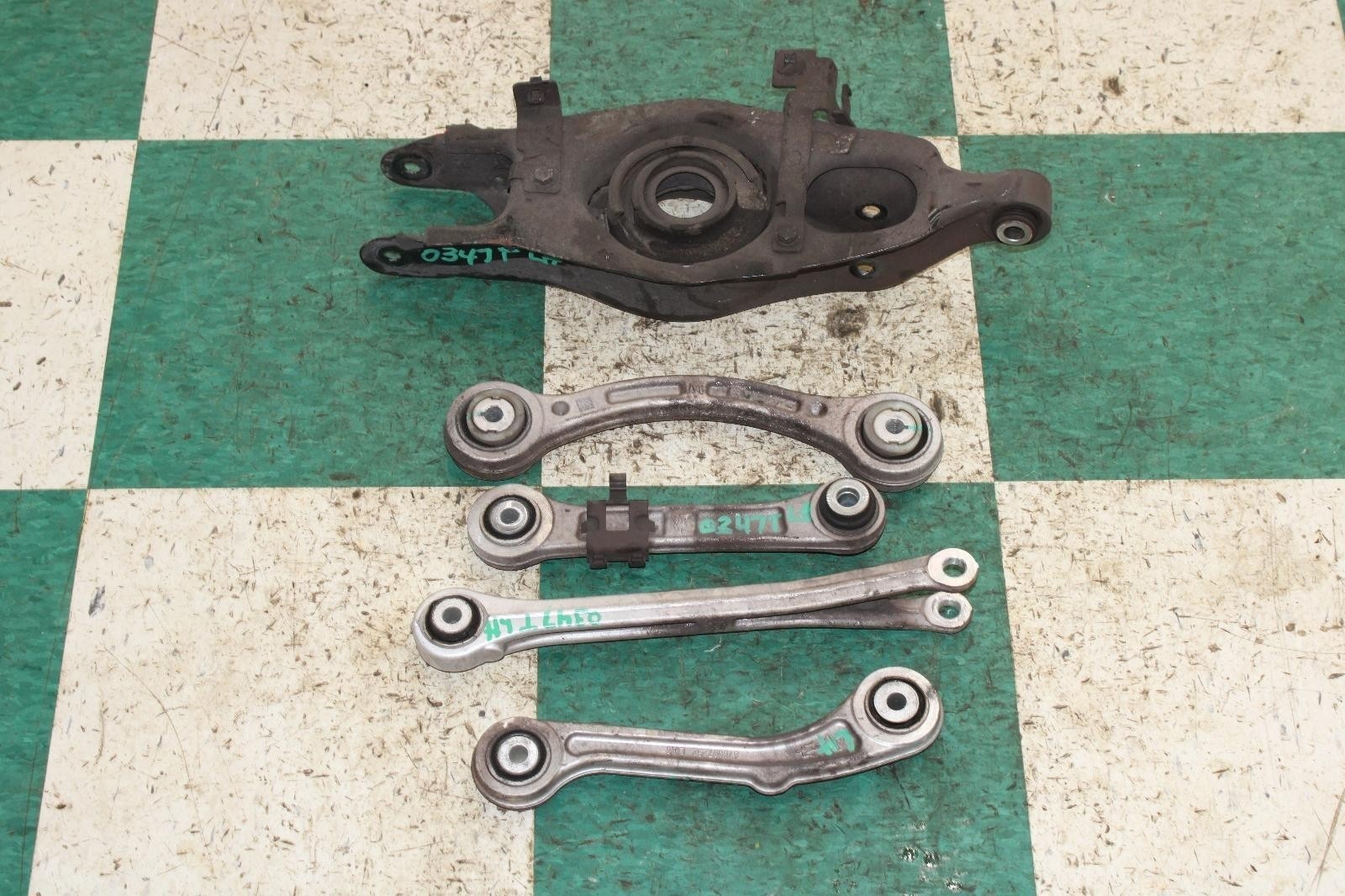 Maserati Quattroporte S Q4 2014-2021 Rear Left Control arms Set