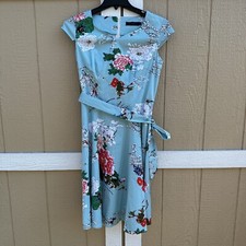 Dress Tells Retro Fit and Flare Floral Dress Size Large Cap Sleeve Stretch