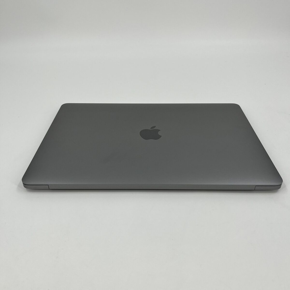 MacBook Pro 13 2020 Intel i7 16GB 512GB 2.3 GHz Touch Bar MacBook Pro 13 2020 Intel i7 16GB 512GB 2.3 GHz Touch Bar
