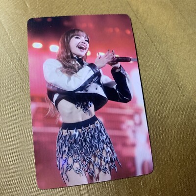 LISA BLACKPINK Group Pink Coachella Celeb K-pop Girl Photo Card Sing 2