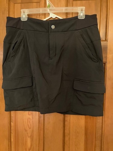 Falda corta Athleta para mujer negra trekkie cargo bolsillo senderismo talla 14