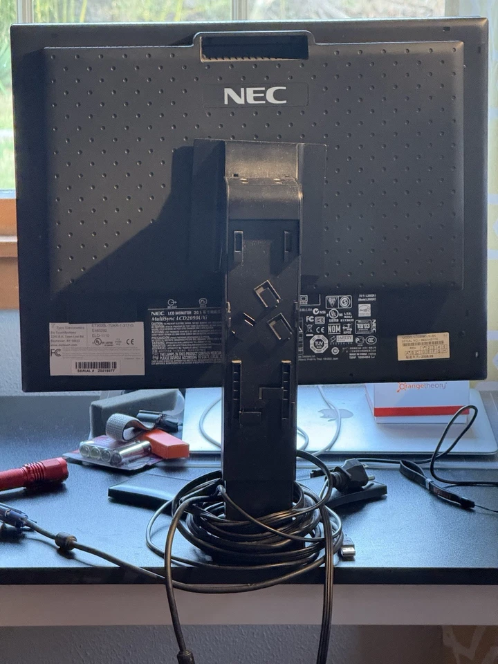 NEC LCD2090UXI LCD Monitor - Image 3 of 4