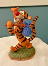 Disney Pooh & Friends - Ta-Ta for Now! - Tigger Hobo Porcelain Ceramic Figurine