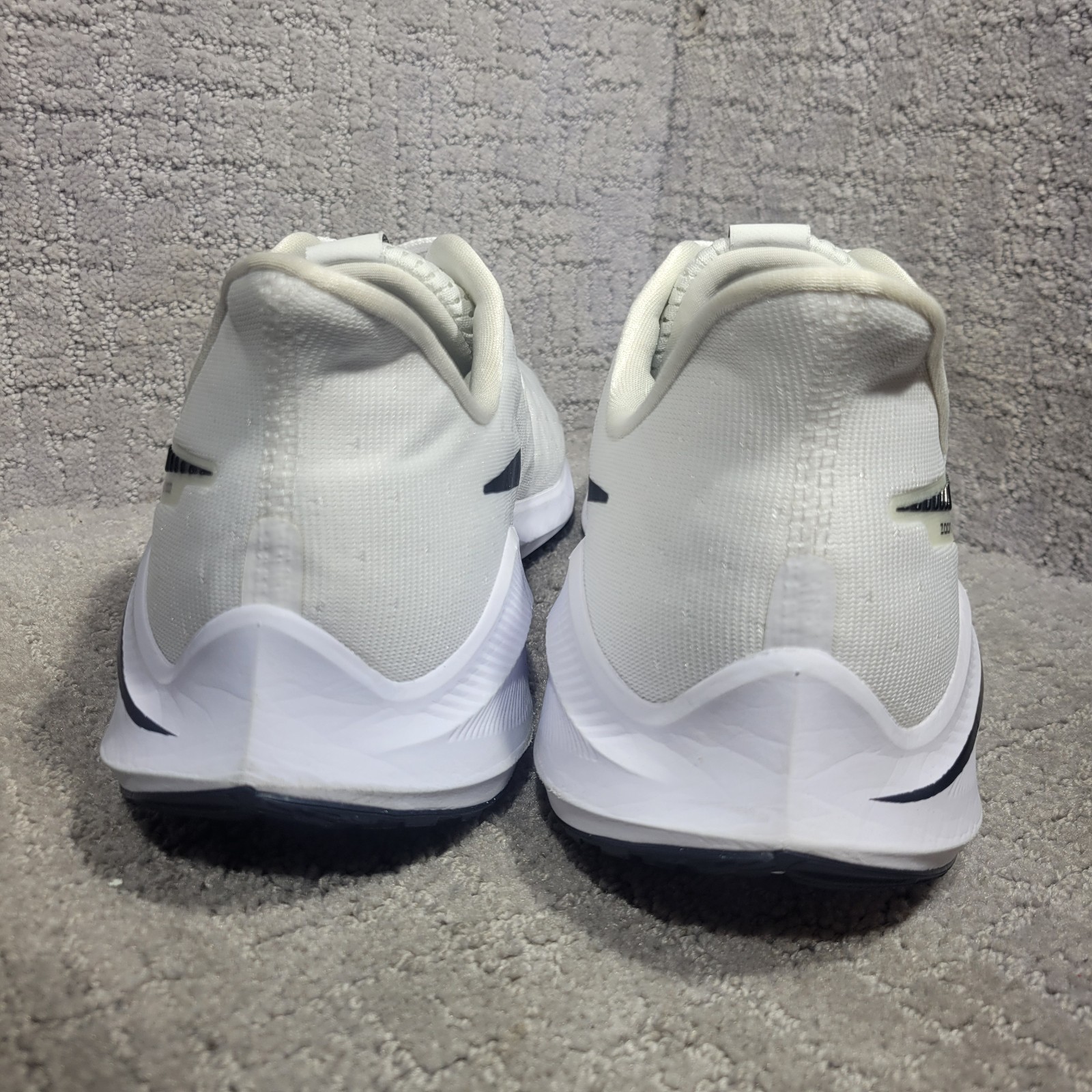 SAOLA Scarpe da corsa Nike Air Zoom Vomero 14 TB da uomo taglia 15 bianche nere CW9020 100