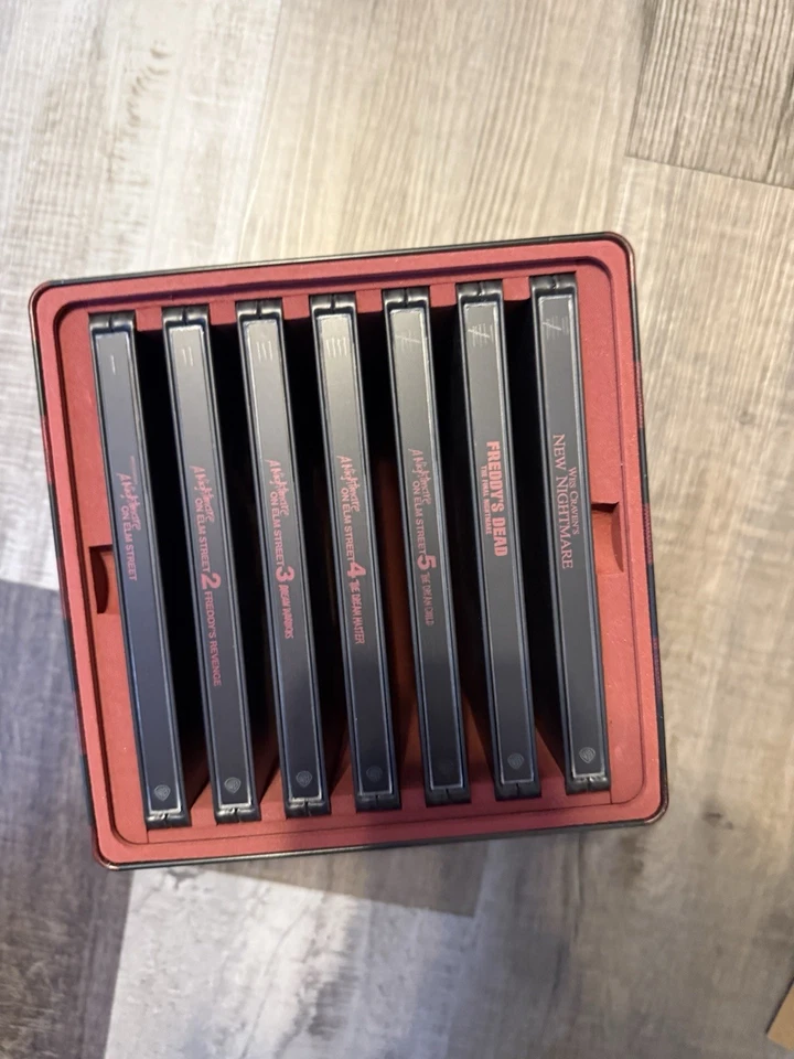 A Nightmare on Elm Street 4K UHD 7-Film Collection Steelbook No Code Foto 2 de 4