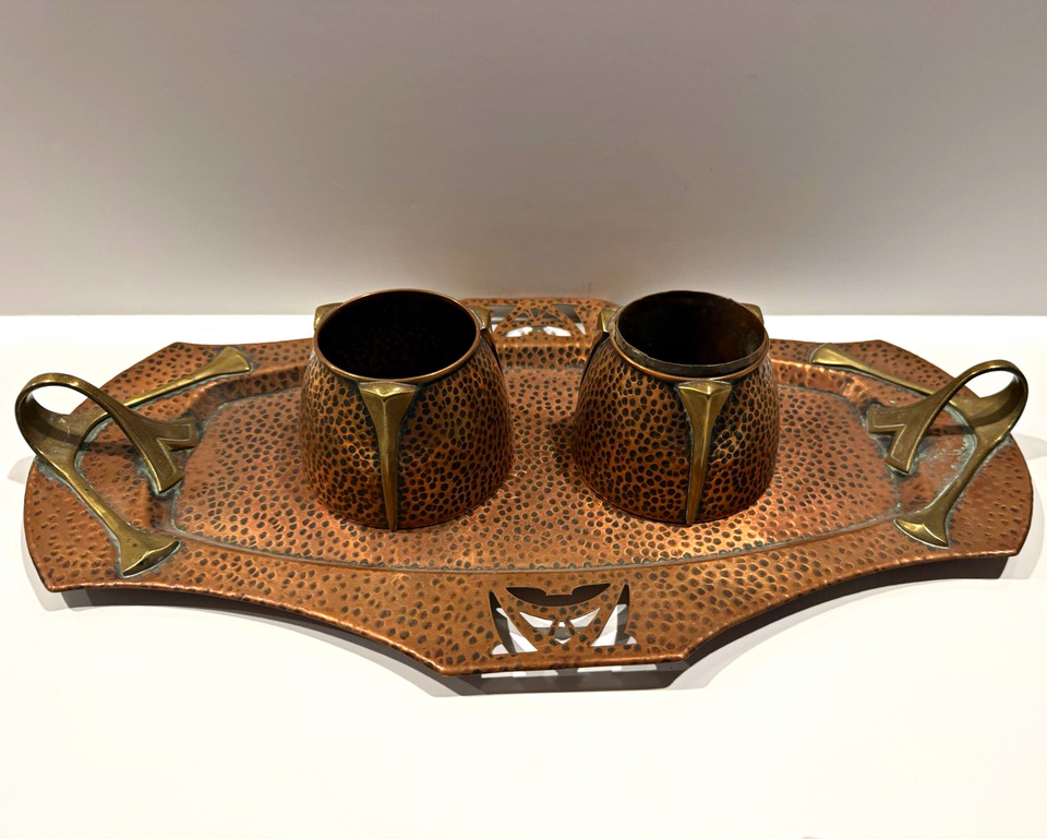 Antique Carl Deffner Hammered Copper Double Inkwell Desk Stand Brass Mounts