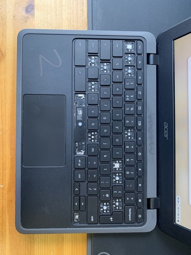 JOBLOT SPARES OR REPAIRS ACER CHROMEBOOK C733 11.6 N18Q5 1.1GHZ 4GB RAM 32GB - Picture 8 of 15
