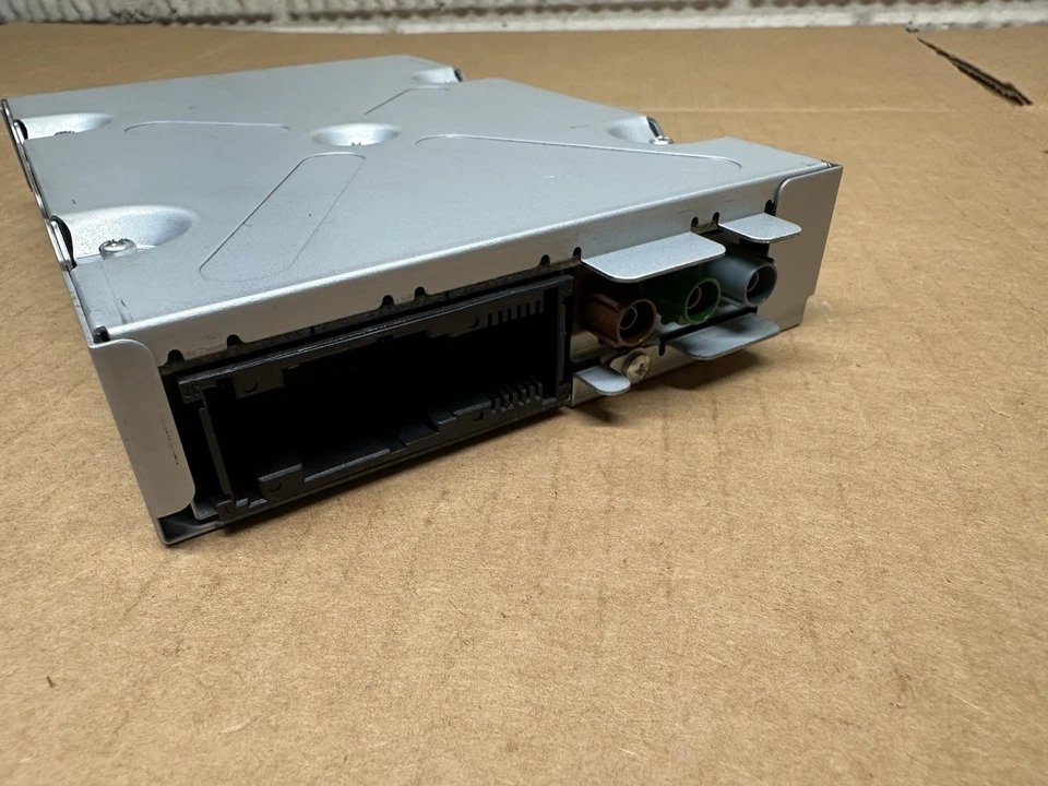 Audi S4 B8 2011 módulo de control del sistema de cámara de ayuda de estacionamiento 8T0907441C fabricante de equipos originales Foto 3 de 3