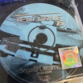 SEGA Dreamcast HKT-3020 Model 1 Games Bundle , 2 Controllers and Memory Card