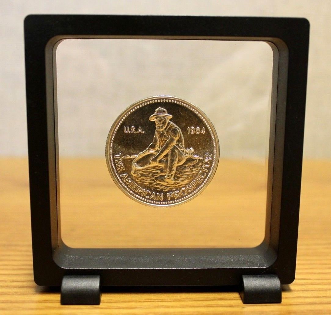 3D Magic Frame 90 Display Stand 3.5x3.5 Floating Coin Bottle Cap Gold Silver Bar
