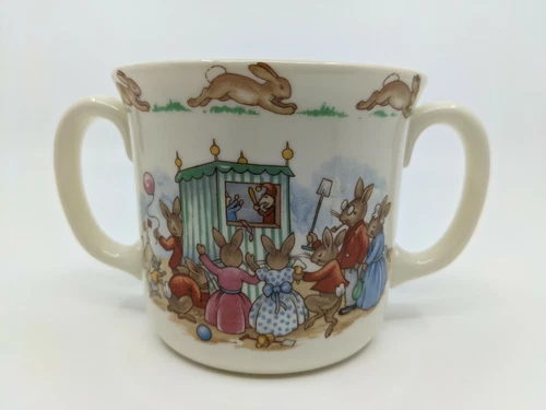 Vintage Royal Doulton Bunnykins Two Handled Puppet Show Mug