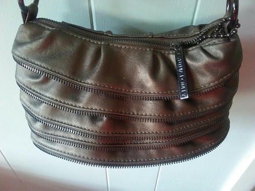 Cynthia Rowley Auténtico Bolso Cremallera Metálico de Cuero vegano  Bandolera Cartera Gunmetal | eBay