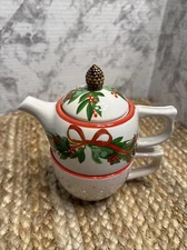Harry and David Christmas Single Teapot & Cup Stacking Tea For One