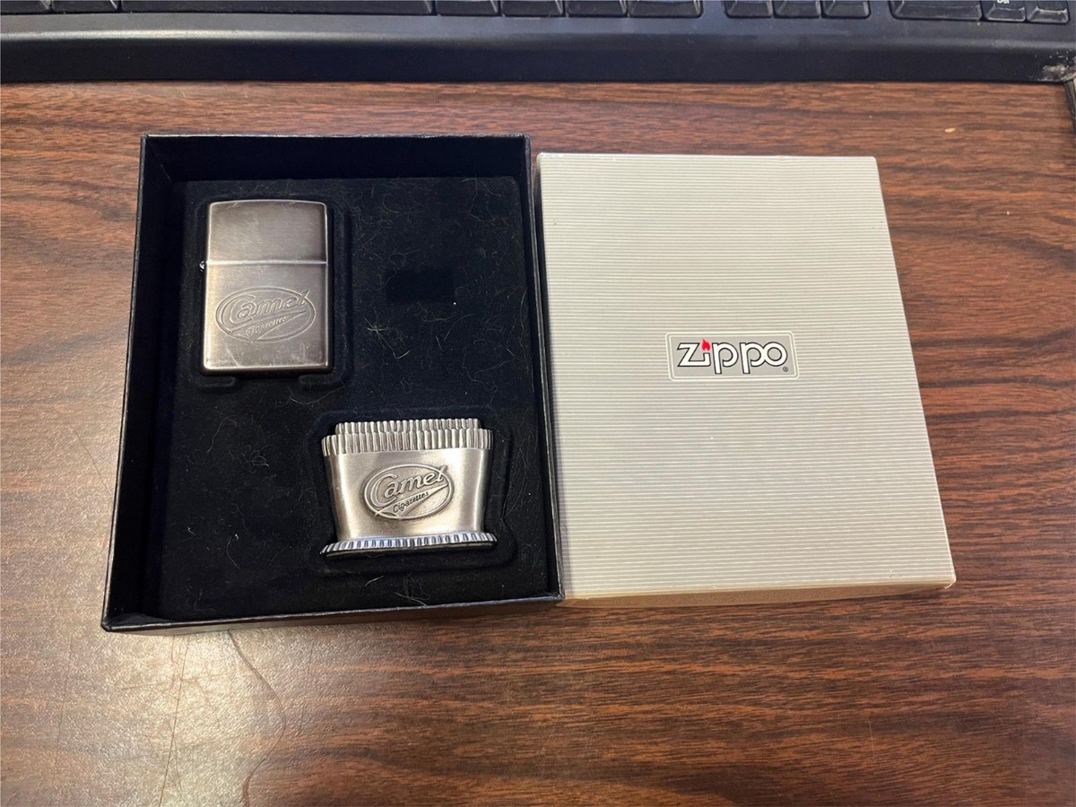 VTG Limited Edition 1997 Camel Lady Barbara Table Zippo Lighter