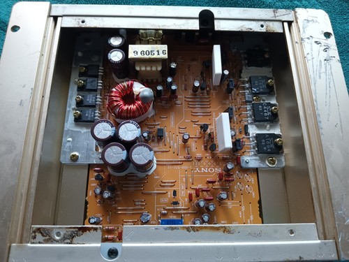 Sony XM-250 Verstärker Oldschool Amplifier. Bridgible 260 Watt. KOSTENLOSER VERSAND  - Bild 2 von 8