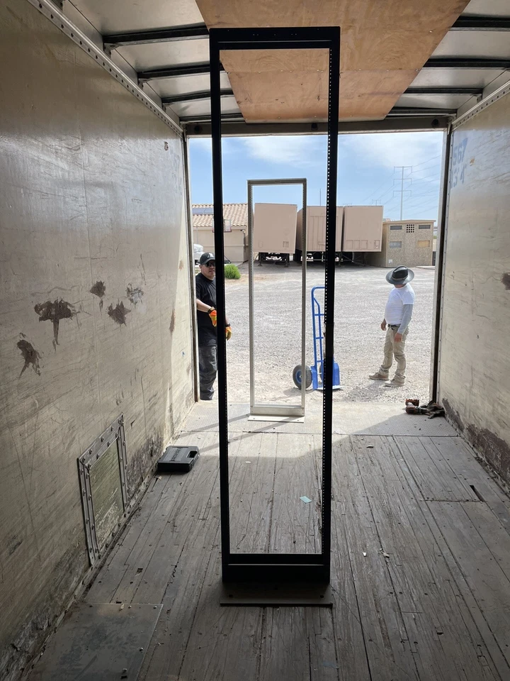 Motorola Steel Equipment Rack 9 pies Foto 3 de 4