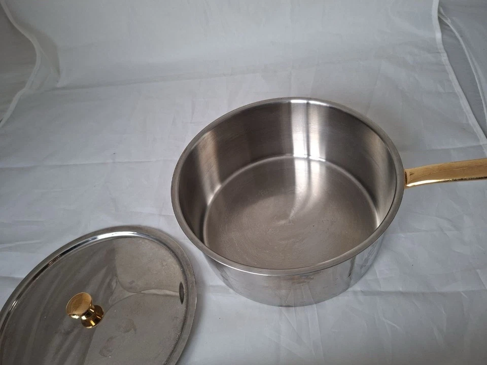 Spring Goldstar Sauteuse 20 cm Edelstahl mit Deckel – vergoldeter Griff Schweiz - Bild 3 von 4